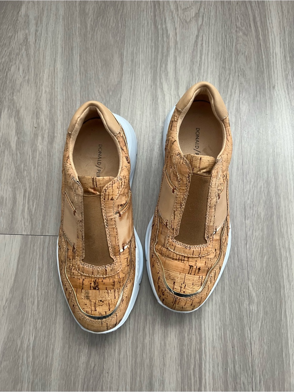 Donald Pliner Karli Cork Platform Slip On Sneakers Tan Leather Shoes Size 8
